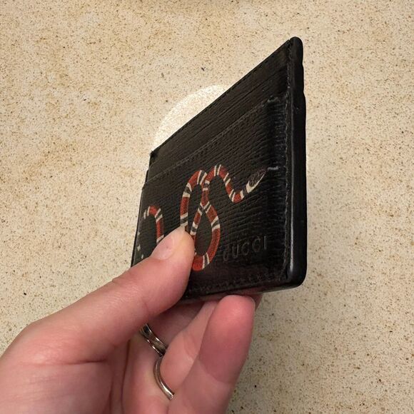 Authentic Gucci Kingsnake Print Leather Card Holder Black Red - Picture 6 of 8